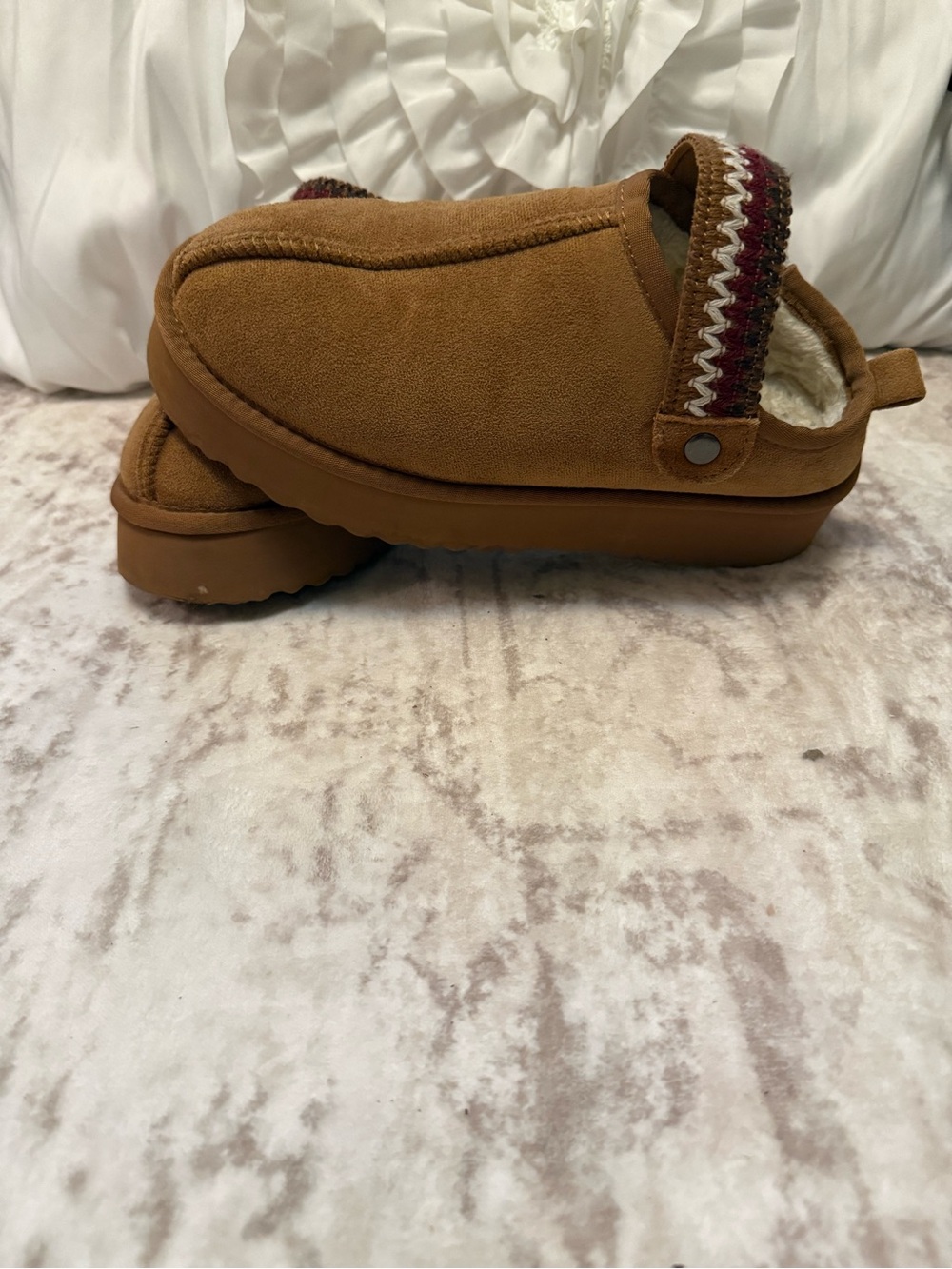 Beach by Matisse - Storm Scruff Slippers